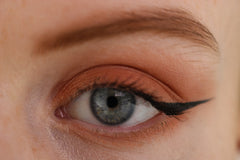 Eyeshadow Frosty Walnut